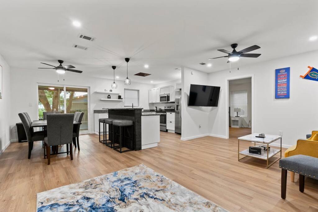 Gainesville-Newly Remodeled Home Экстерьер фото