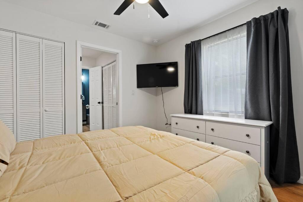 Gainesville-Newly Remodeled Home Экстерьер фото